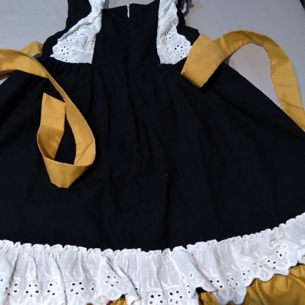 𝅺HAND MADE girls "happy new year dress" size 6-7 - Picture 3 of 6